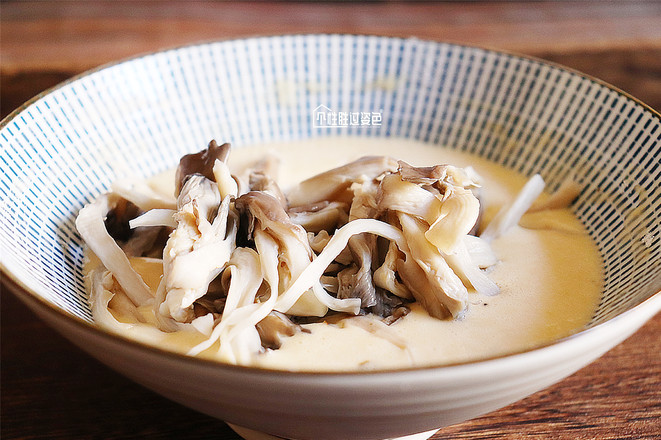 炸蘑菇的做法-家常味炸菜譜-易網健康養生網 炸蘑菇的做法-家常味炸菜譜