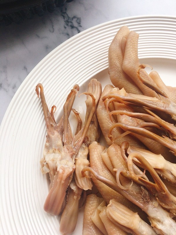 紅樓夢之糟鵝掌鴨信的做法-其它口味鹵菜譜