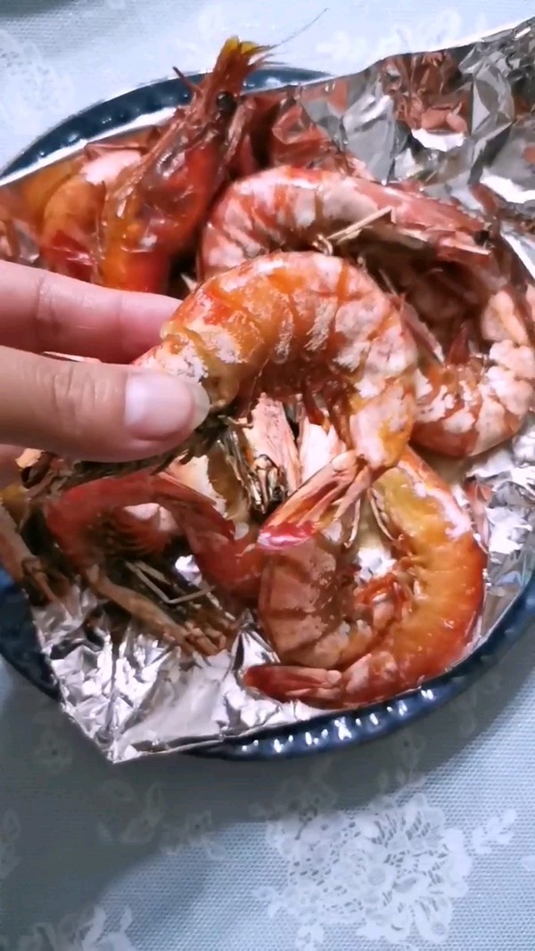 奧爾良黑虎蝦的做法-香辣味烘焙菜譜-易網健康養生網 奧爾良黑虎蝦的做法-香辣味烘焙菜譜