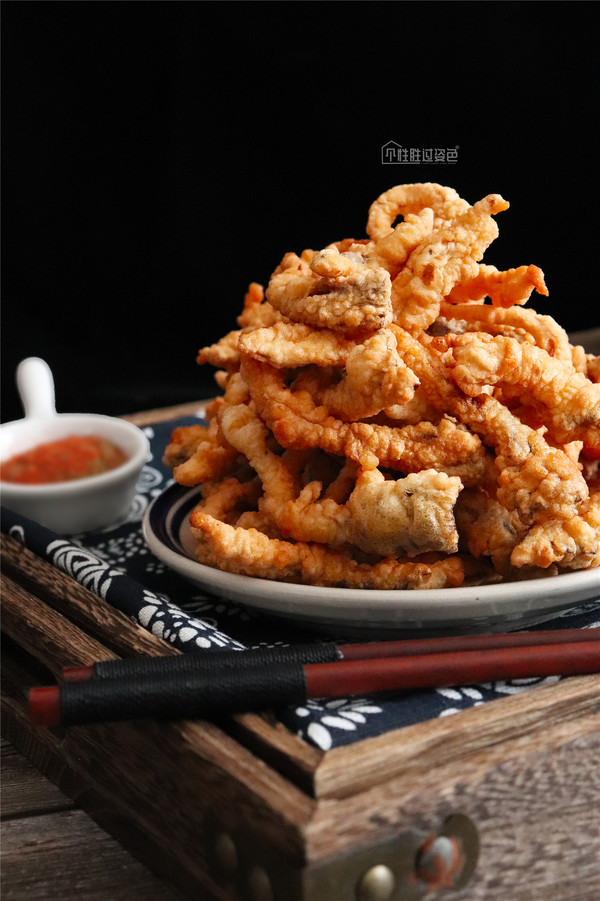 炸蘑菇的做法-家常味炸菜譜-易網健康養生網 炸蘑菇的做法-家常味炸菜譜