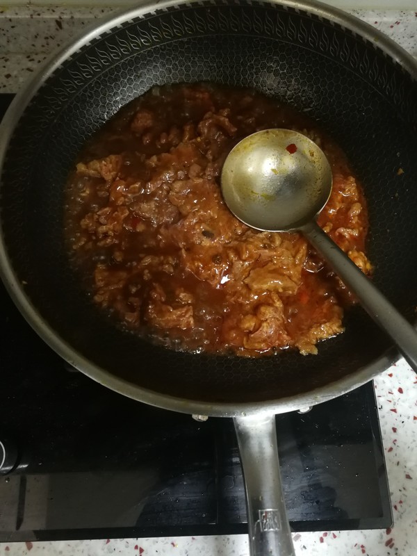 水煮牛肉的做法-麻辣味煮菜譜-易網(wǎng)健康養(yǎng)生網(wǎng) 水煮牛肉的做法-麻辣味煮菜譜