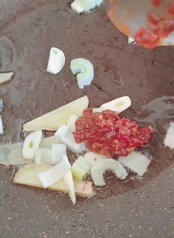 火爆肥腸的做法-香辣味爆菜譜-易網健康養生網 火爆肥腸的做法-香辣味爆菜譜