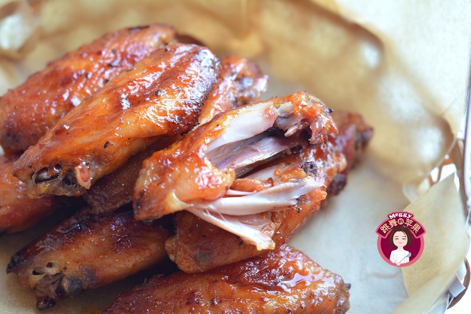 泰式香辣烤雞翅的做法-香辣味烤菜譜-易網(wǎng)健康養(yǎng)生網(wǎng) 泰式香辣烤雞翅的做法-香辣味烤菜譜