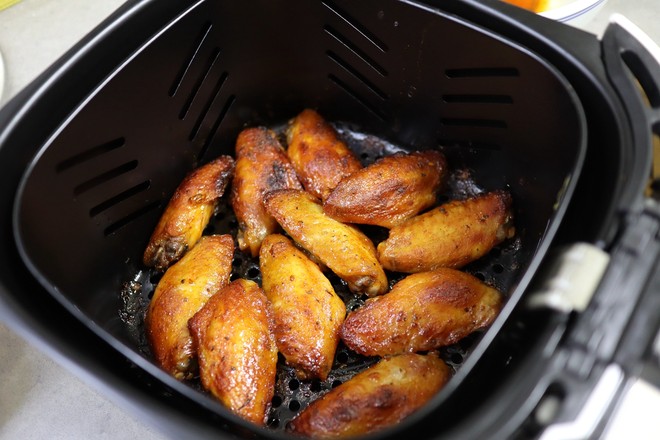 泰式香辣烤雞翅的做法-香辣味烤菜譜-易網(wǎng)健康養(yǎng)生網(wǎng) 泰式香辣烤雞翅的做法-香辣味烤菜譜