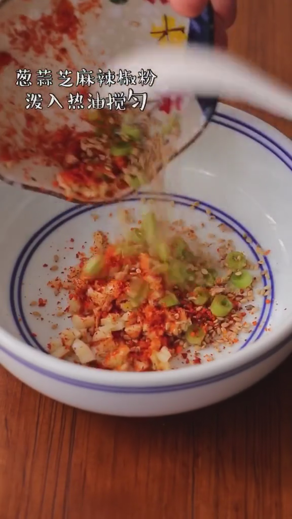 家常麻辣牛肉的做法-家常味炒菜譜-易網(wǎng)健康養(yǎng)生網(wǎng) 家常麻辣牛肉的做法-家常味炒菜譜