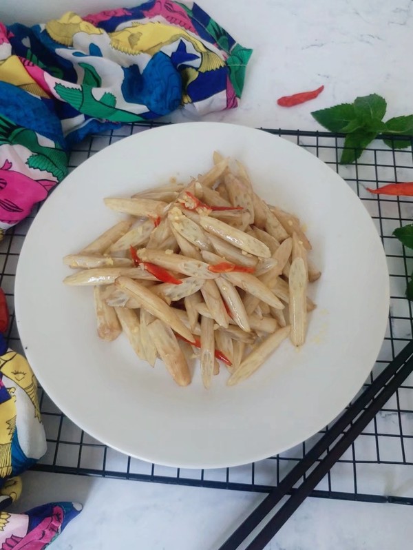 酸脆藕心菜的做法-酸辣味炒菜譜-易網健康養生網 酸脆藕心菜的做法-酸辣味炒菜譜