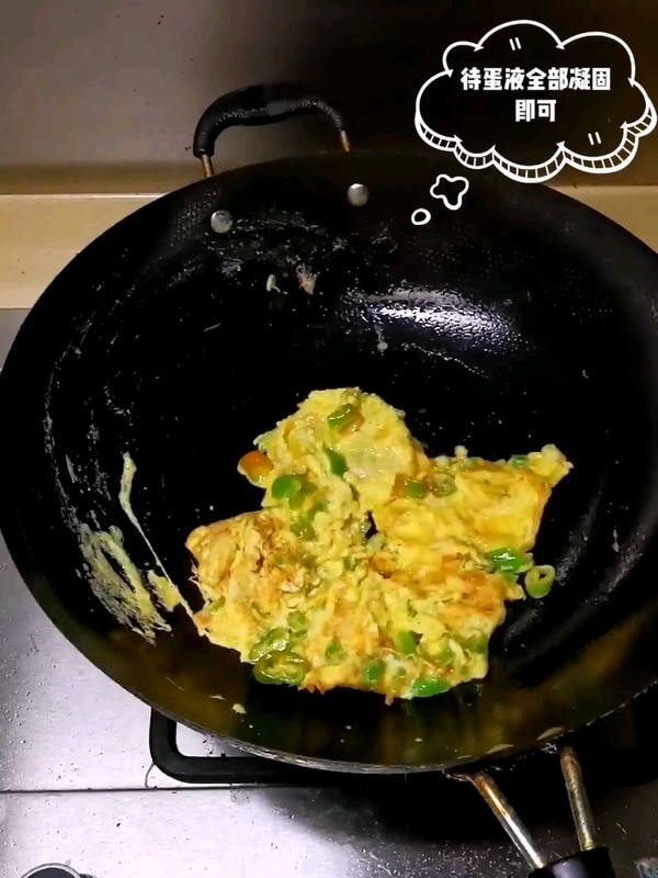 辣椒炒雞蛋的做法-家常味炒菜譜-易網(wǎng)健康養(yǎng)生網(wǎng) 辣椒炒雞蛋的做法-家常味炒菜譜