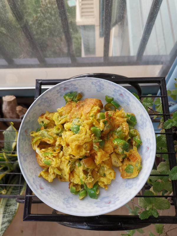 辣椒炒雞蛋的做法-家常味炒菜譜