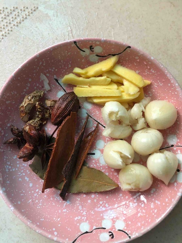 紅燒牛腩（家常版）的做法-醬香味燜菜譜