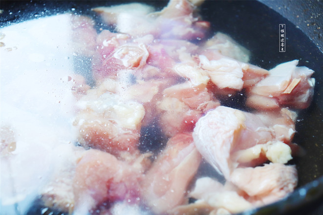 新疆大盤雞的做法-家常味炒菜譜-易網健康養生網 新疆大盤雞的做法-家常味炒菜譜