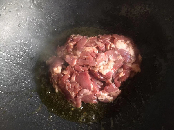 白蘿卜絲炒羊肉的做法-家常味炒菜譜