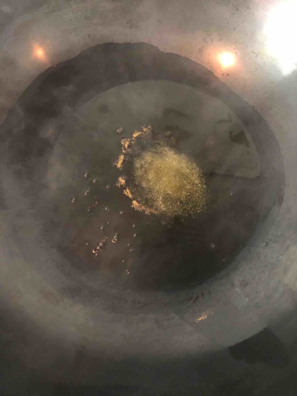 紅燒牛腩（家常版）的做法-醬香味燜菜譜