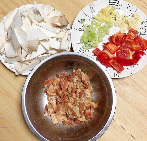 五花肉杏鮑菇（10分鐘快手菜）的做法-咸鮮味炒菜譜