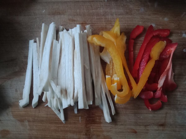 炒杏鮑菇的做法-咸鮮味炒菜譜-易網<a href=http://www.jsjjzhkt.cn/ target=_blank class=infotextkey>健康養生</a>網 炒杏鮑菇的做法-咸鮮味炒菜譜