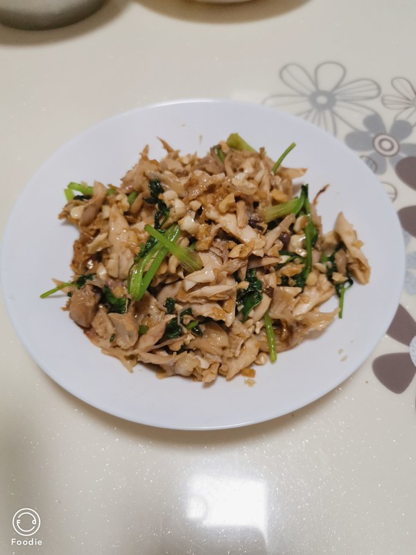 手撕雞肉的做法-家常味拌菜譜