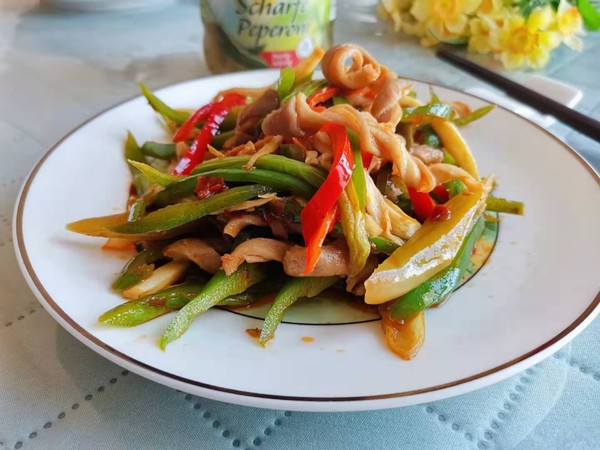 三椒紅油肚片的做法-香辣味炒菜譜-易網(wǎng)健康養(yǎng)生網(wǎng) 三椒紅油肚片的做法-香辣味炒菜譜