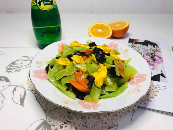 萵筍炒雞蛋的做法-家常味炒菜譜