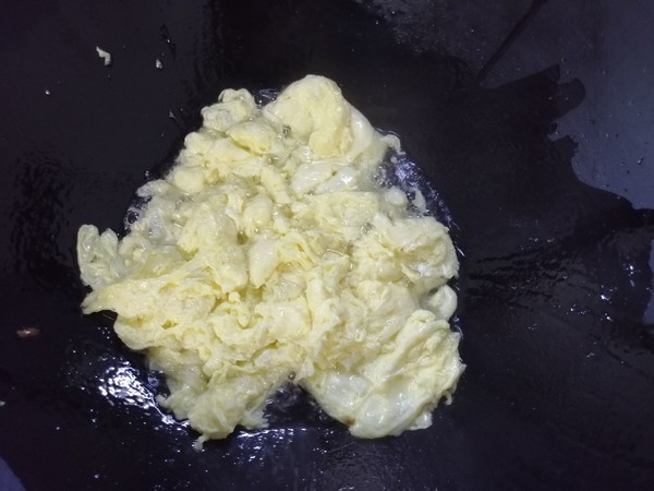 菠菜炒雞蛋的做法-家常味炒菜譜-易網健康養生網 菠菜炒雞蛋的做法-家常味炒菜譜