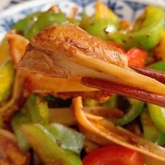 超簡(jiǎn)單的辣炒雞脆骨的做法-香辣味炒菜譜