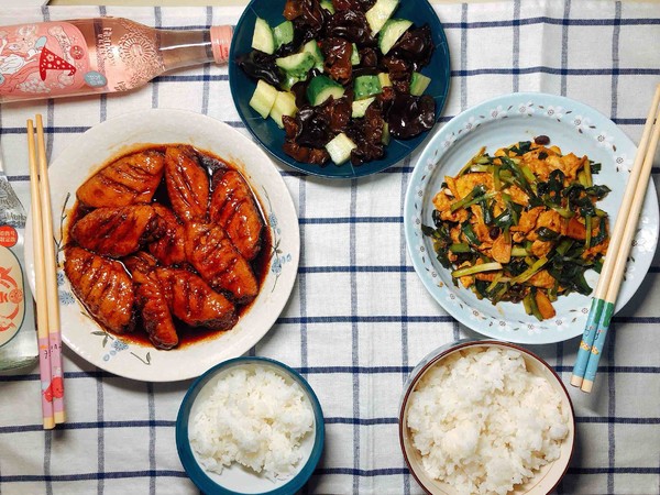 快手可樂雞翅的做法-家常味煮菜譜-易網健康養生網 快手可樂雞翅的做法-家常味煮菜譜