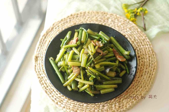 炒紅菜苔的做法-咸鮮味炒菜譜-易網健康養生網 炒紅菜苔的做法-咸鮮味炒菜譜