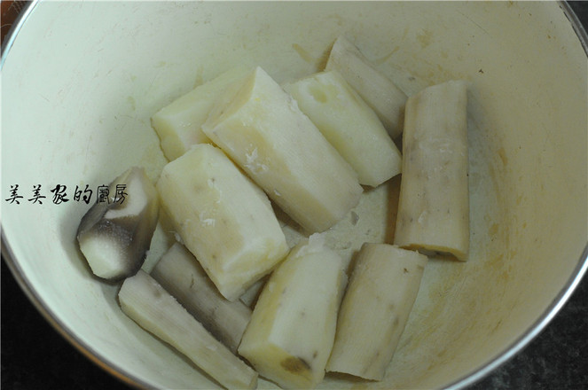 山藥素排骨的做法-家常味燒菜譜-易網健康養(yǎng)生網 山藥素排骨的做法-家常味燒菜譜