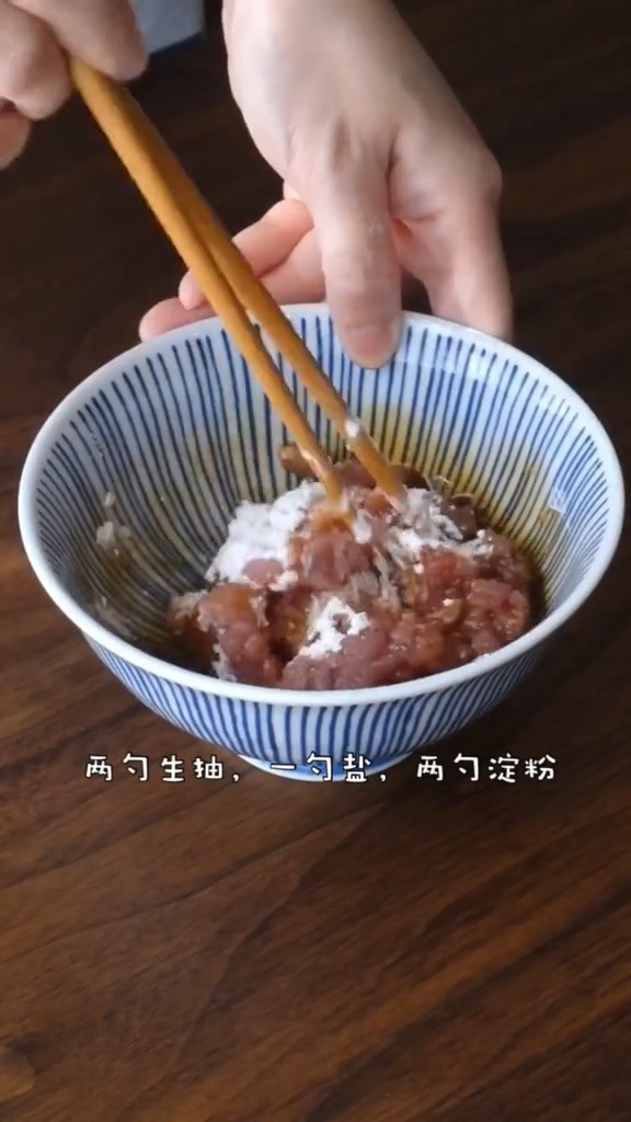 肉泥豆腐蒸蛋的做法-咸鮮味蒸菜譜-易網<a href=http://www.jsjjzhkt.cn/ target=_blank class=infotextkey>健康養生</a>網 肉泥豆腐蒸蛋的做法-咸鮮味蒸菜譜