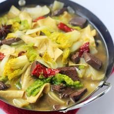 黃心菜燉血塊的做法-家常味燉菜譜