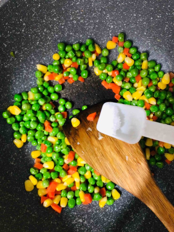 素炒三丁的做法-家常味炒菜譜-易網健康養生網 素炒三丁的做法-家常味炒菜譜