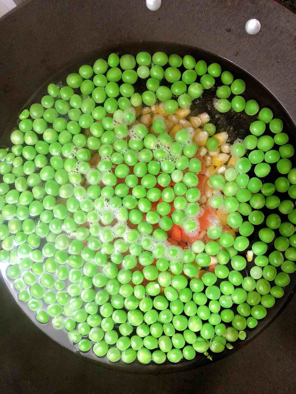 素炒三丁的做法-家常味炒菜譜-易網健康養生網 素炒三丁的做法-家常味炒菜譜