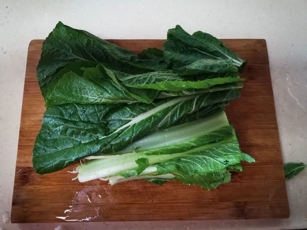 干椒炒苦菜的做法-家常味炒菜譜-易網(wǎng)<a href=http://www.jsjjzhkt.cn/ target=_blank class=infotextkey>健康養(yǎng)生</a>網(wǎng) 干椒炒苦菜的做法-家常味炒菜譜