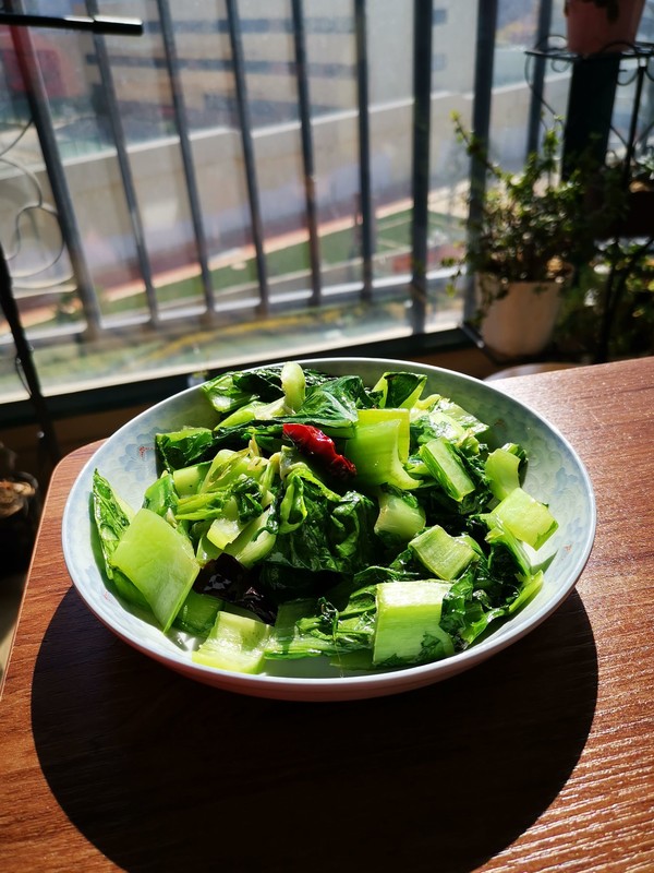 干椒炒苦菜的做法-家常味炒菜譜-易網(wǎng)健康養(yǎng)生網(wǎng) 干椒炒苦菜的做法-家常味炒菜譜