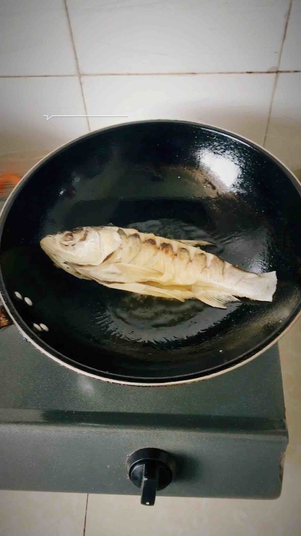 香芹燒花鏈的做法-家常味燒菜譜-易網健康養生網 香芹燒花鏈的做法-家常味燒菜譜