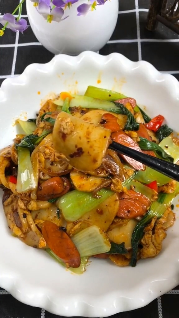 家常炒年糕的做法-家常味炒菜譜