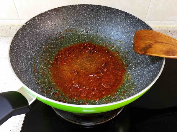 秒殺飯店的宮保雞丁蓋澆飯的做法-咸鮮味炒菜譜-易網健康養生網 秒殺飯店的宮保雞丁蓋澆飯的做法-咸鮮味炒菜譜