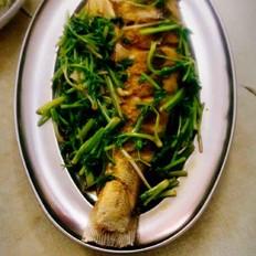 香芹燒花鏈的做法-家常味燒菜譜