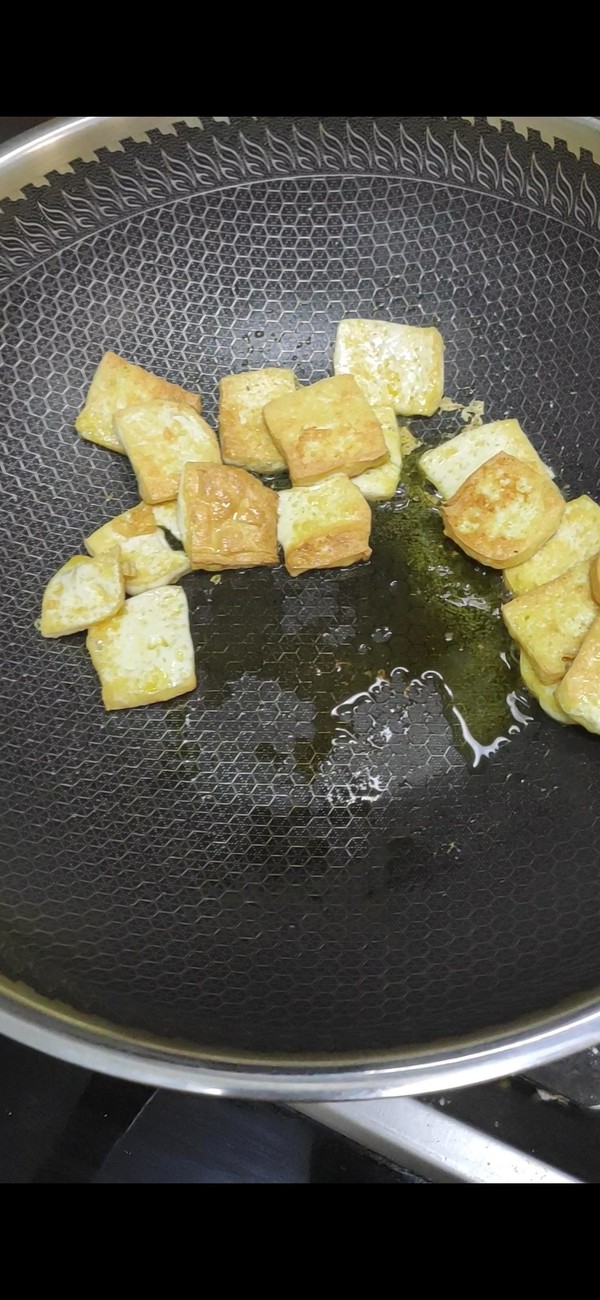 家常青菜豆腐，完美的搭檔，超級下飯！的做法-家常味煎菜譜