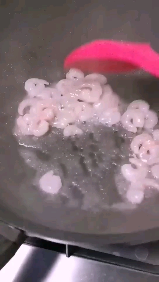 蝦仁粉絲煲的做法-家常味煮菜譜-易網健康養生網 蝦仁粉絲煲的做法-家常味煮菜譜