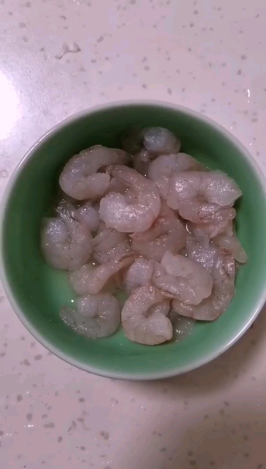 蝦仁粉絲煲的做法-家常味煮菜譜-易網健康養生網 蝦仁粉絲煲的做法-家常味煮菜譜