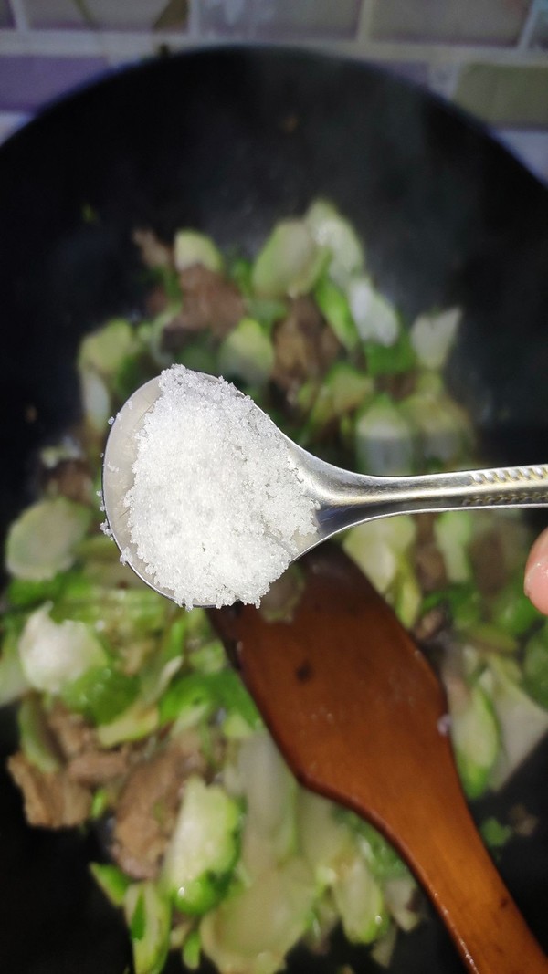 兒菜炒肉的做法-咸鮮味炒菜譜-易網健康養生網 兒菜炒肉的做法-咸鮮味炒菜譜