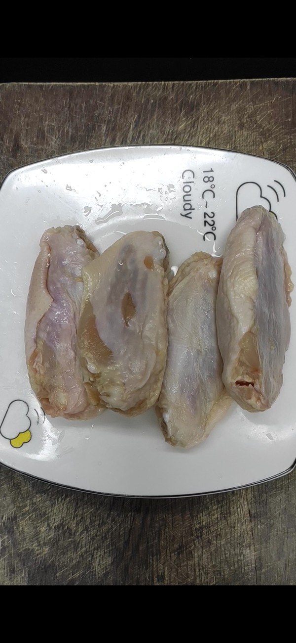 蜂蜜黃油炸雞翅的做法-家常味炸菜譜-易網<a href=http://www.jsjjzhkt.cn/ target=_blank class=infotextkey>健康養生</a>網 蜂蜜黃油炸雞翅的做法-家常味炸菜譜