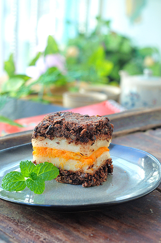 奶香濃郁紅豆糕的做法-甜味蒸菜譜-易網(wǎng)健康養(yǎng)生網(wǎng) 奶香濃郁紅豆糕的做法-甜味蒸菜譜