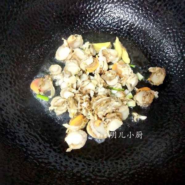 扇貝炒黃瓜的做法-家常味炒菜譜
