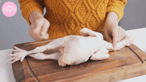 圣誕脆皮烤雞的做法-咸鮮味烤菜譜