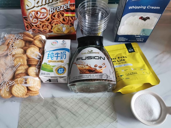 圣誕馴鹿咖啡慕斯的做法-其它口味烘焙菜譜