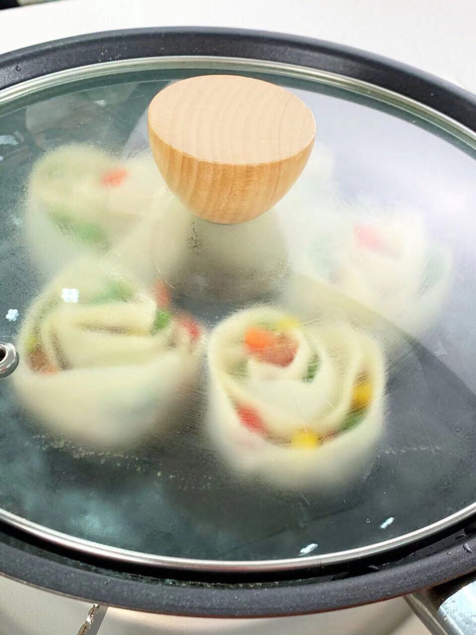 寶寶輔食  玫瑰蛋抱餃的做法-家常味煎菜譜