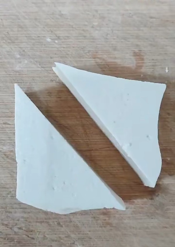 抱蛋豆腐的做法-咸鮮味煎菜譜-易網健康養生網 抱蛋豆腐的做法-咸鮮味煎菜譜