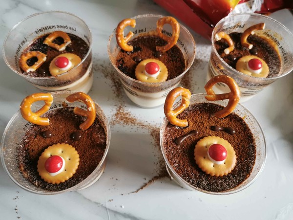 圣誕馴鹿咖啡慕斯的做法-其它口味烘焙菜譜