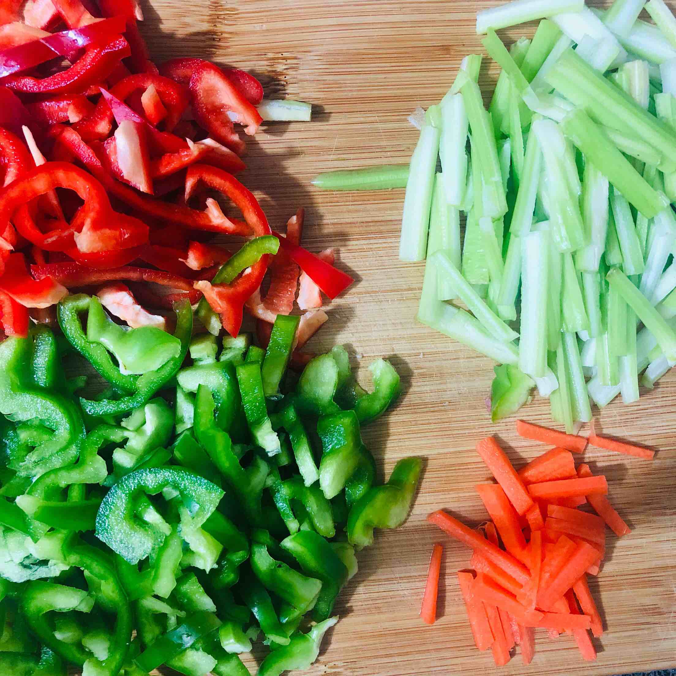 時蔬炒牛肉的做法-醬香味炒菜譜-易網健康養生網 時蔬炒牛肉的做法-醬香味炒菜譜