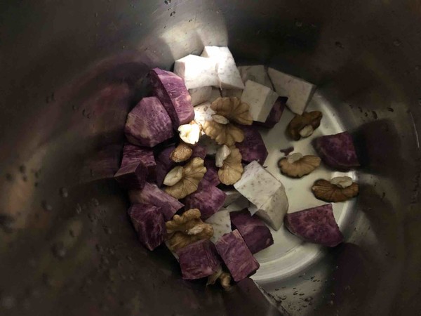 紫芋核桃奶的做法-甜味其它工藝菜譜